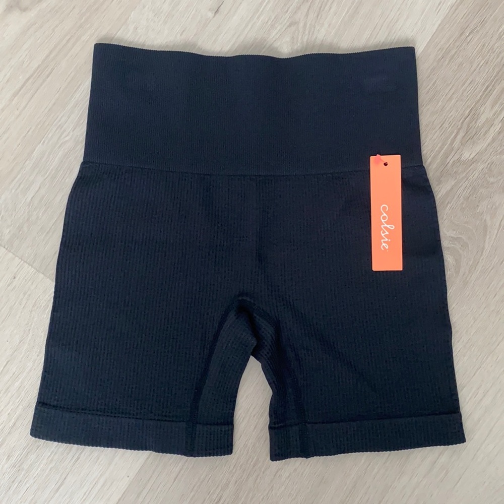 Last Pair !!! New Colsie ribbed biker shorts in black- S…